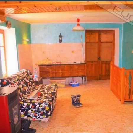 Sweet Traverse Holiday home *